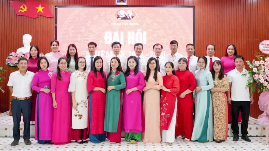 SƠN TÂY HOÀN THÀNH TỔ CHỨC ĐẠI HỘI CÁC CHI BỘ TRỰC THUỘC NHIỆM KỲ 2025-2030