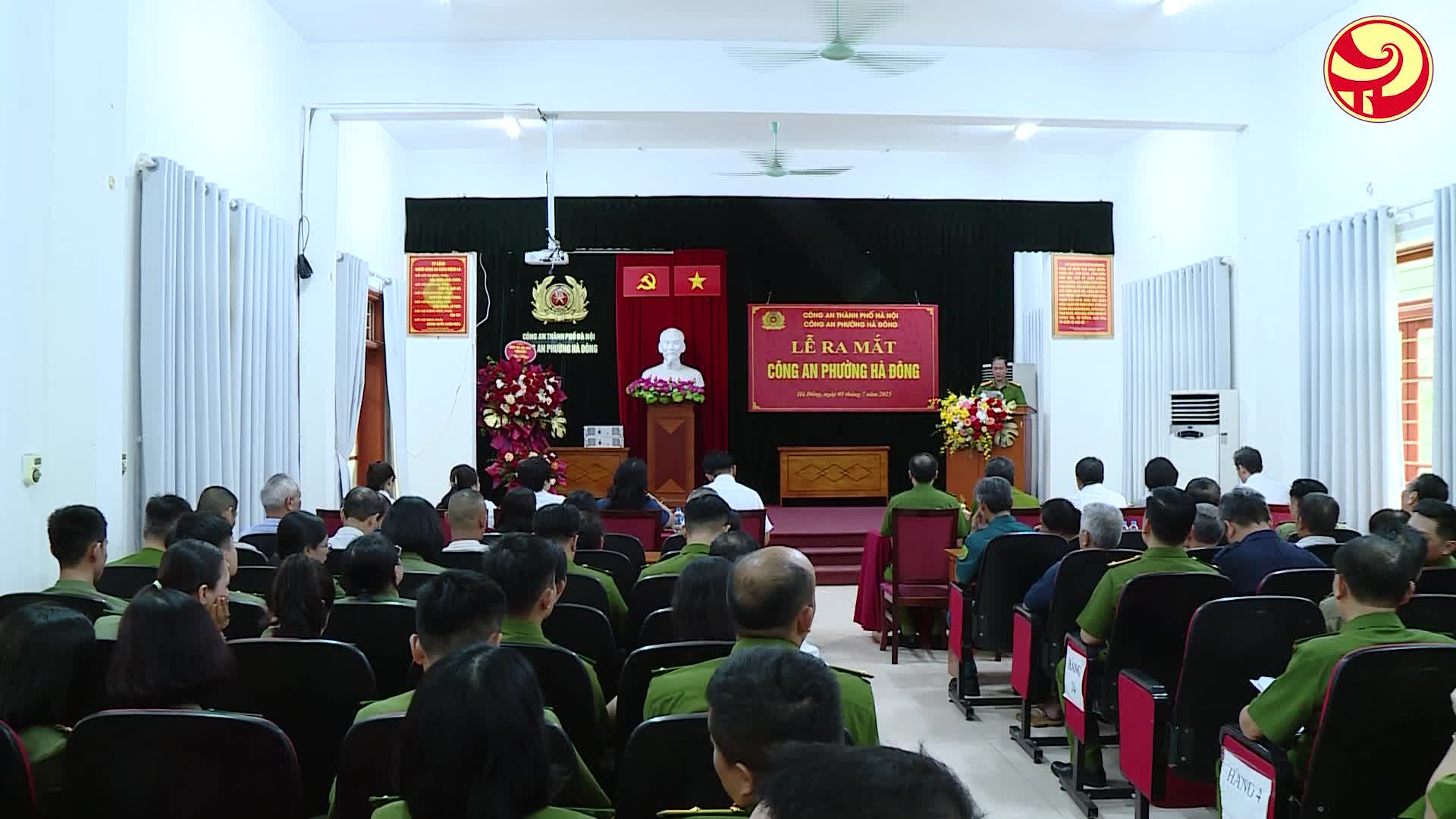 Lễ ra mắt Công an phường Hà Đông