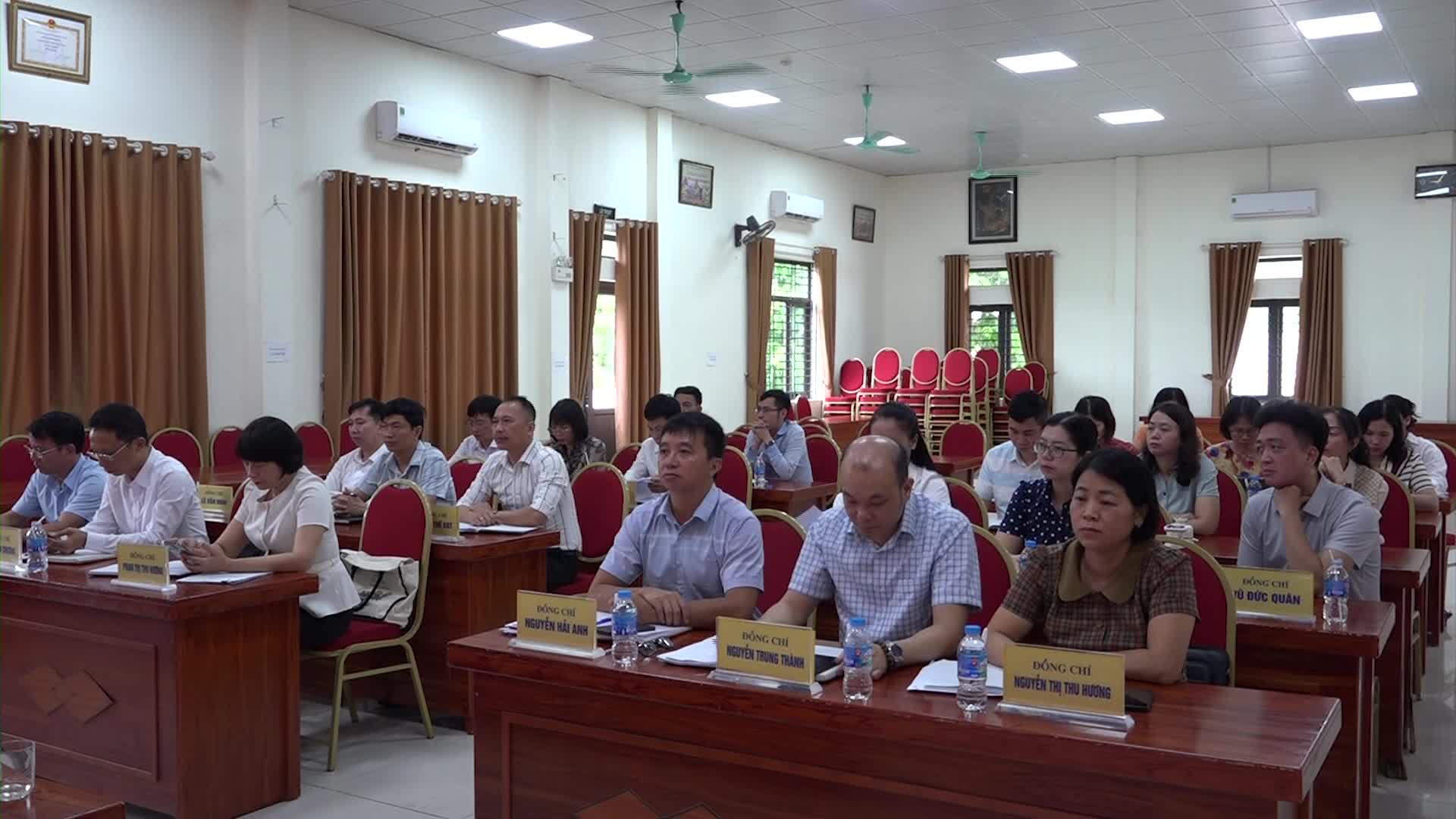 Điểm tiếp nhận phục vụ hành chính công phường Tùng Thiện- nỗ lực phục vụ nhân dân