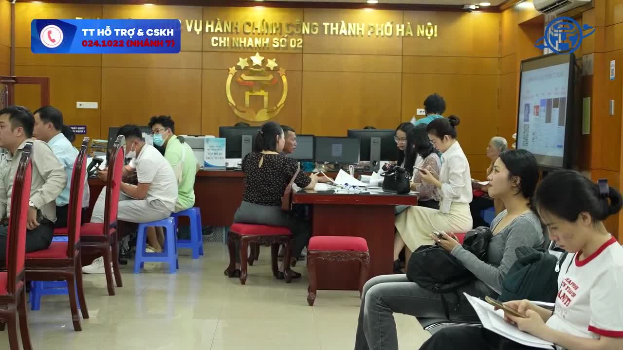 Hỏi đáp dịch vụ công dễ dàng với Chatbot trên ứng dụng iHanoi