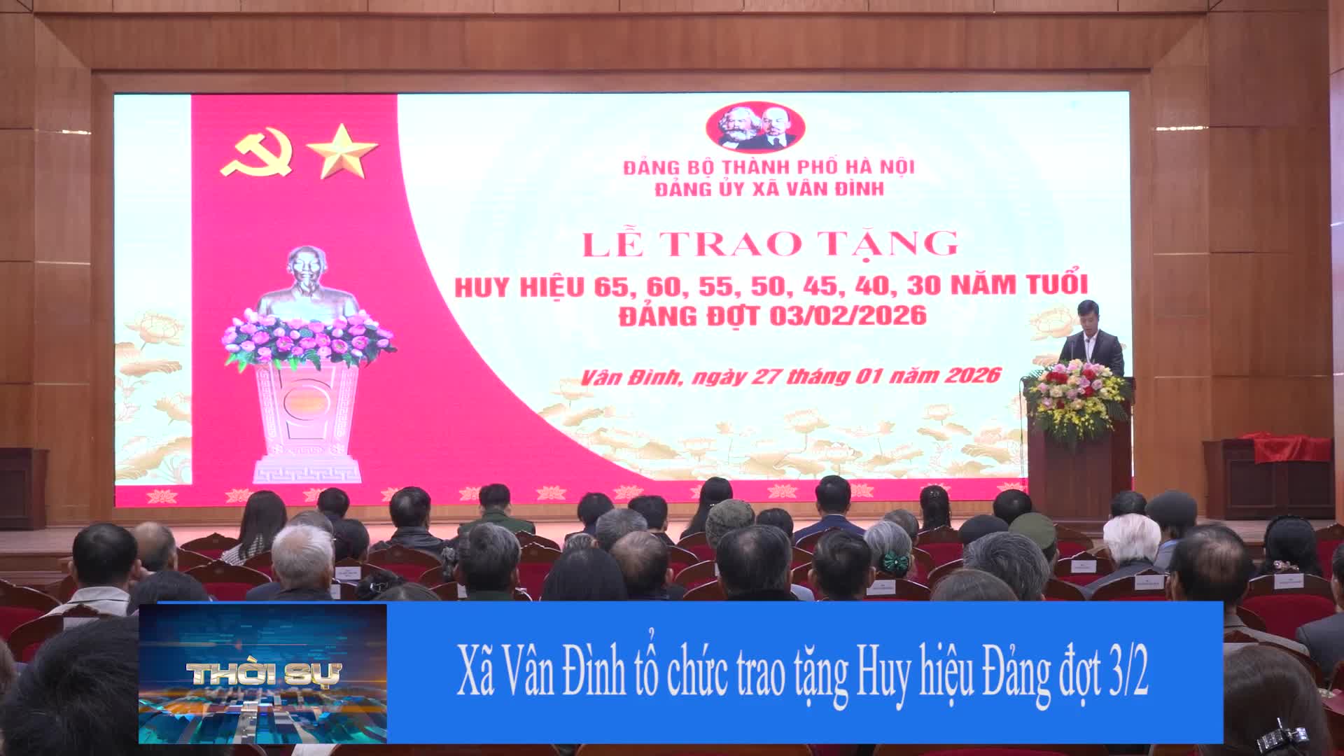 Đảng bộ xã Vân Đình có 39 đồng chí được trao tặng Huy hiệu Đảng đợt 3/2