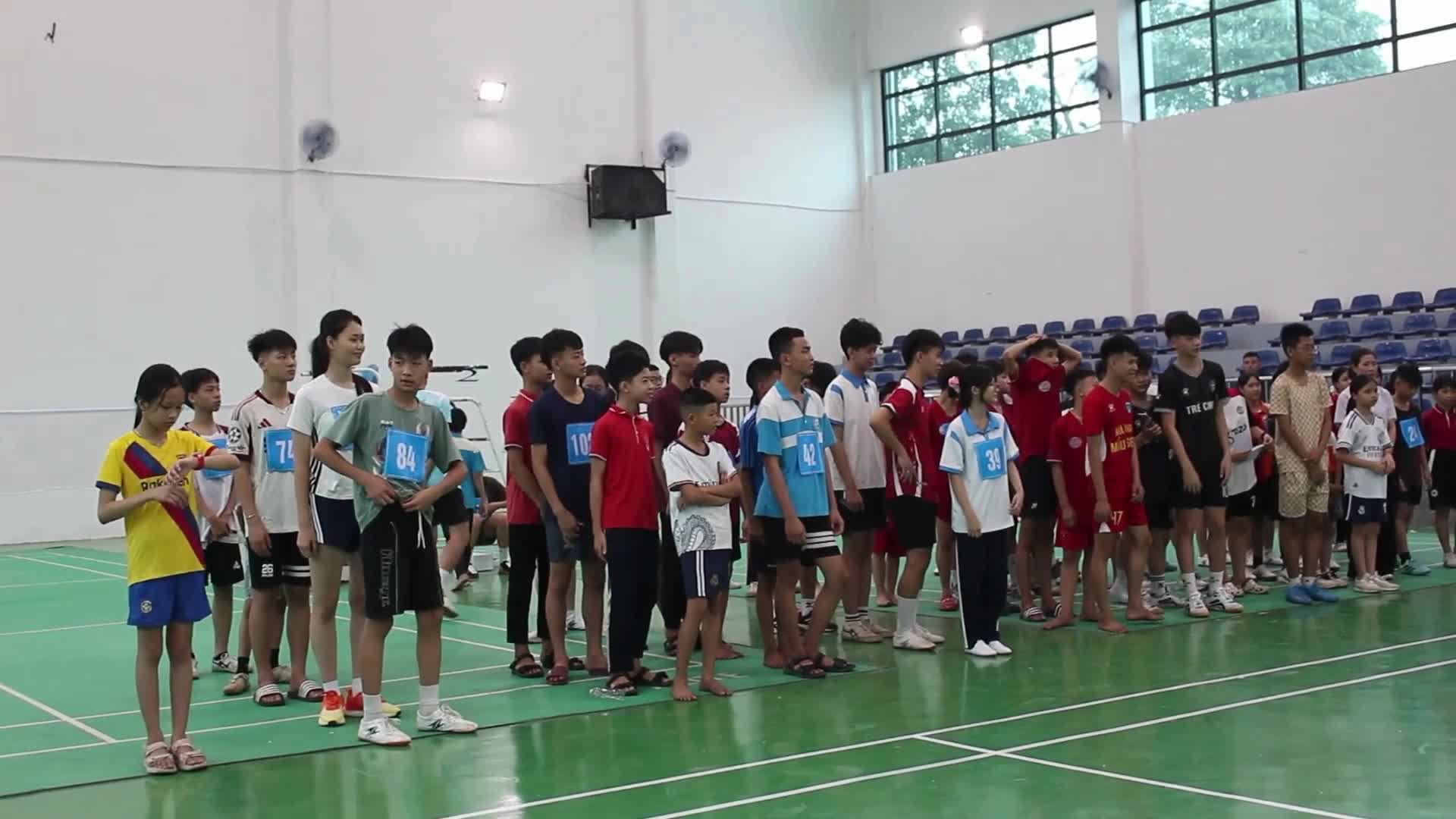 Giải thể thao học sinh phổ thông phường Chương Mỹ năm học 2025–2026 đã khép lại thành công tốt đẹp, để lại nhiều ấn tượng sâu sắc