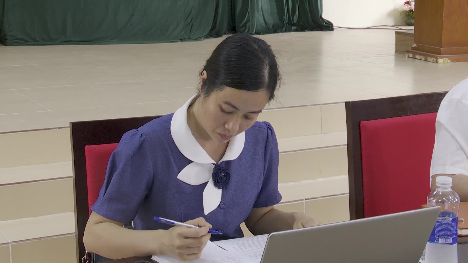 Hội nghị tuyên truyền, phổ biến và tiếp nhận ý kiến liên quan đến công tác thu hồi đất, bồi thường, hỗ trợ, tái định cư thực hiện Dự án hạ tầng ngoài Khu Công nghệ cao Hòa Lạc