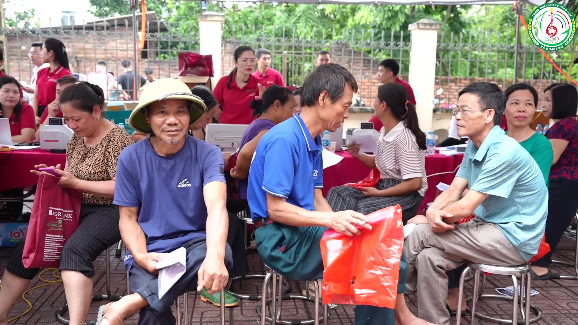 Xã Thanh Oai chi trả hơn 374 tỷ đồng cho các hộ dân có đất thu hồi tại thôn Động Giã (đợt 2)
