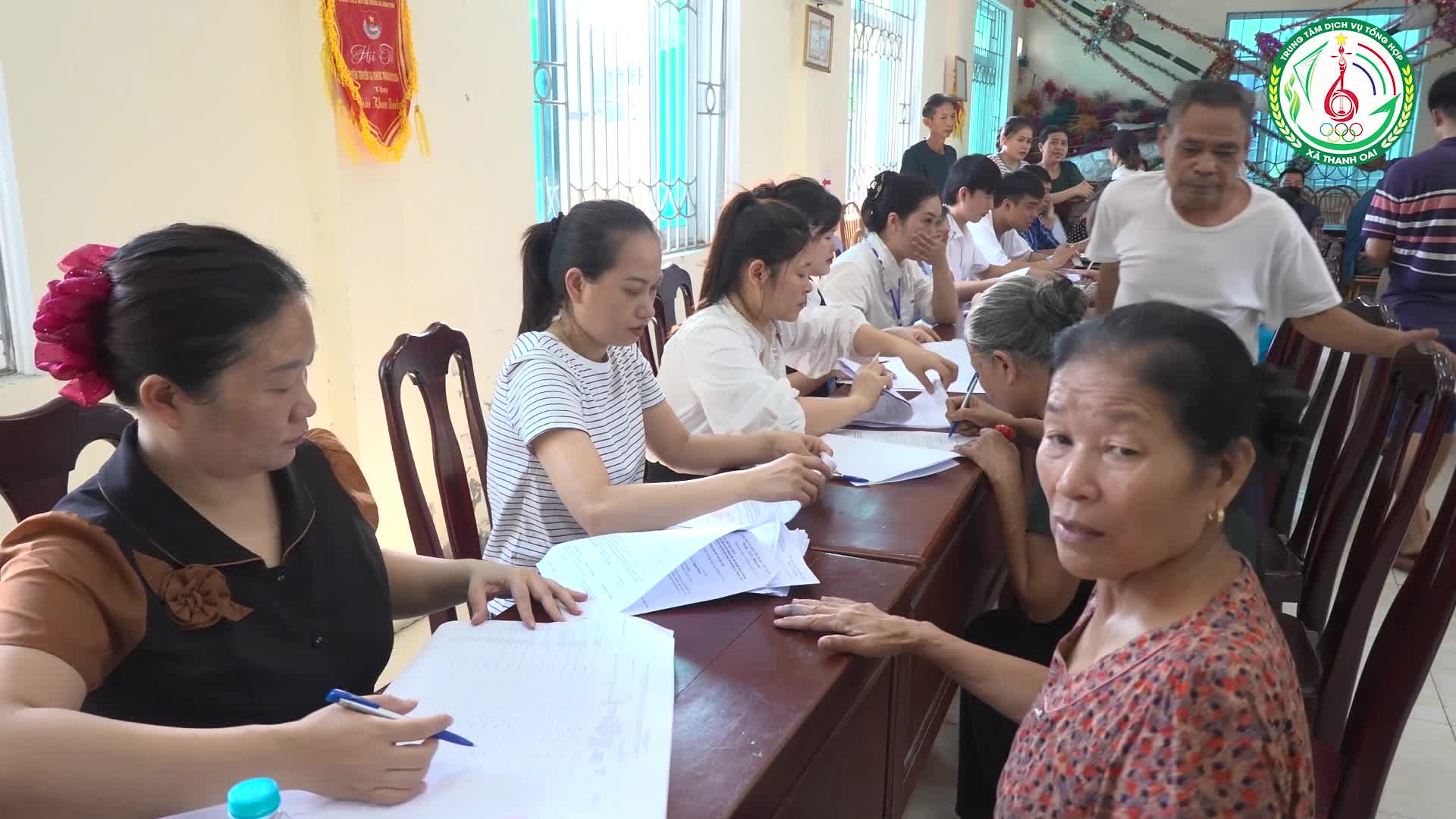 Xã Thanh Oai chi trả hơn 36 tỷ đồng bồi thường, hỗ trợ giải phóng mặt bằng cho các hộ dân thôn Đoàn Kết