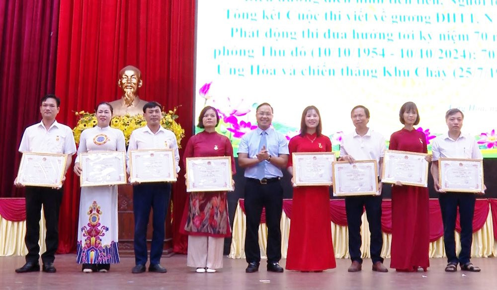 Ứng Hòa tổng kết Cuộc thi viết về điển hình tiên tiến, người tốt, việc tốt năm 2023- Ảnh 2.