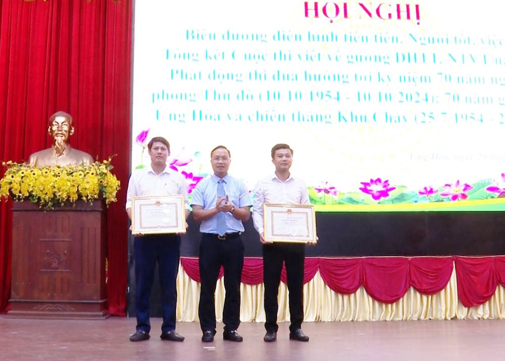 Ứng Hòa tổng kết Cuộc thi viết về điển hình tiên tiến, người tốt, việc tốt năm 2023- Ảnh 1.