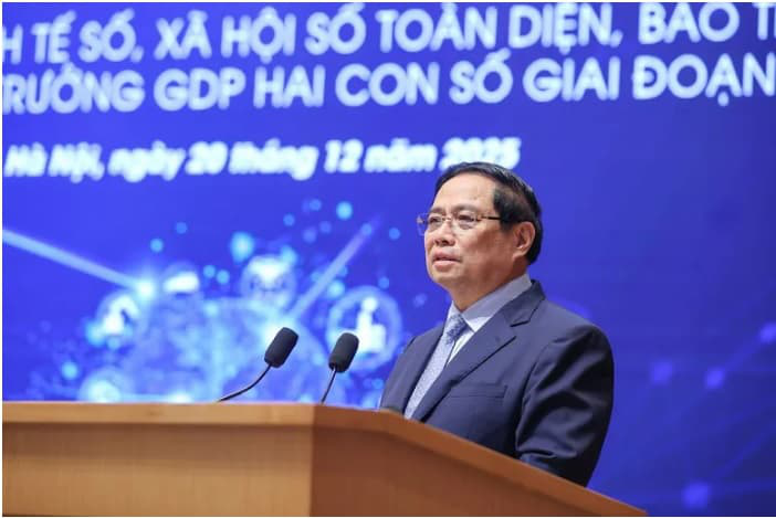 Thủ tướng: Kinh tế số là động lực, xã hội số là nền tảng, con người làm trung tâm