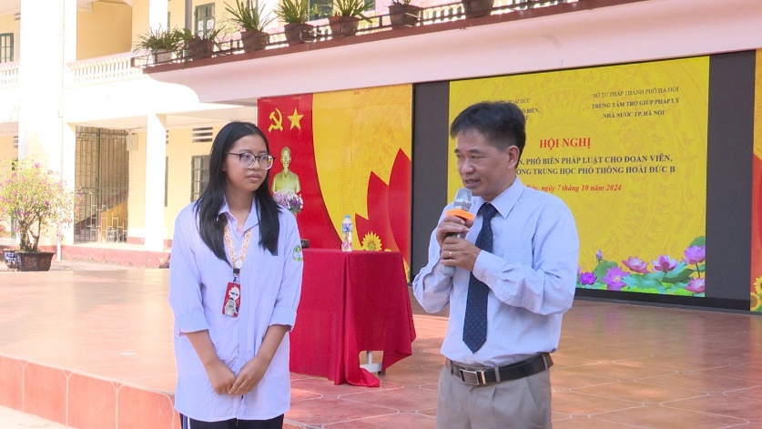 Tuyên truyền, phổ biến pháp luật cho đoàn viên, học sinh trường THPT Hoài Đức B- Ảnh 4.