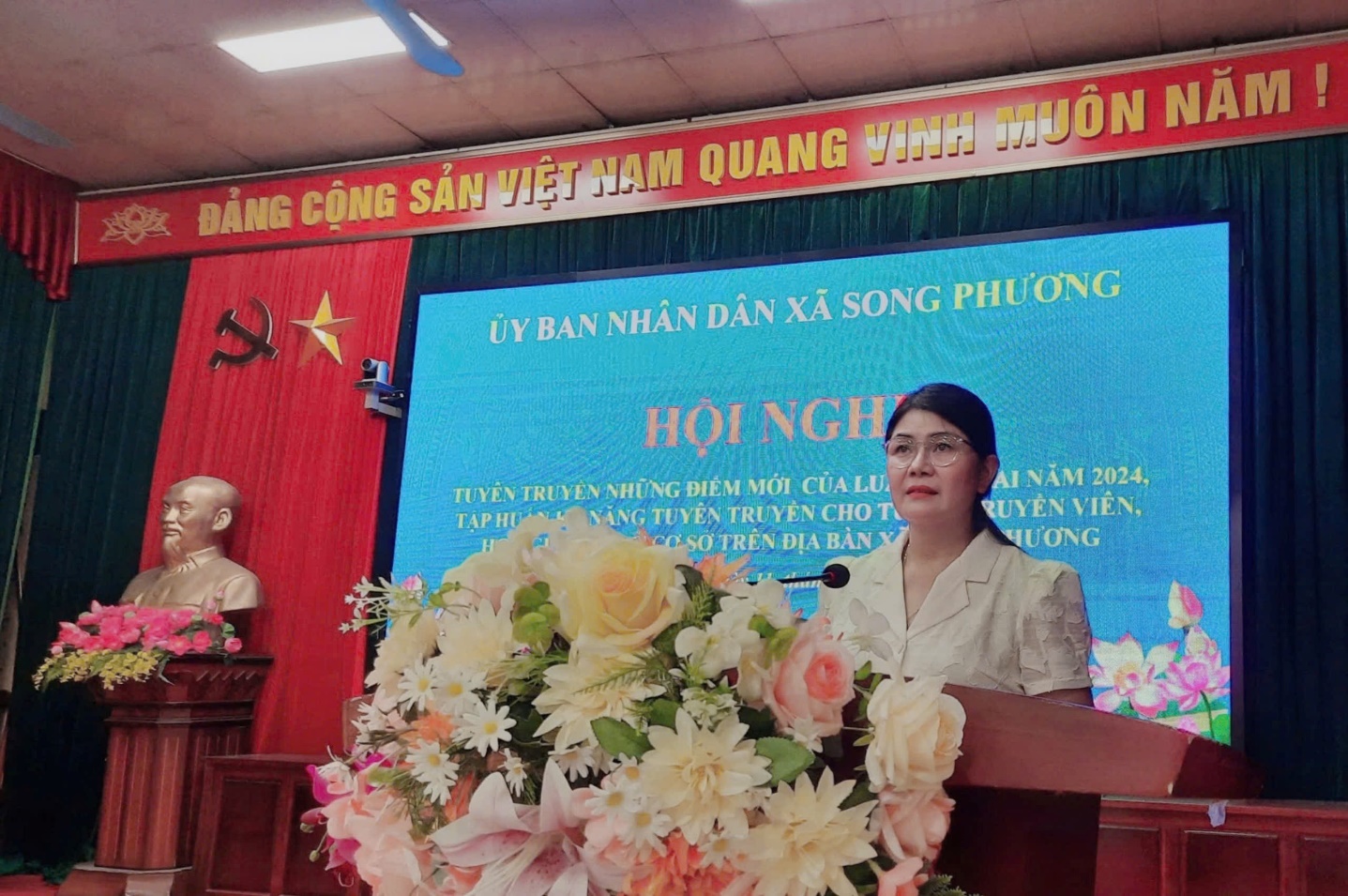 Hội nghị Tuyên truyền những điểm mới của Luật đất đai 2024, Tập huấn kỹ năng tuyên truyền cho Tuyên truyền viên, Hòa giải viên ở cơ sở trên địa bàn xã Song Phương năm 2024- Ảnh 1.