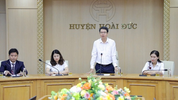 UBND huyện Hoài Đức trao Quyết định bổ nhiệm chức danh lãnh đạo quản lý Trung tâm Y tế huyện- Ảnh 3.