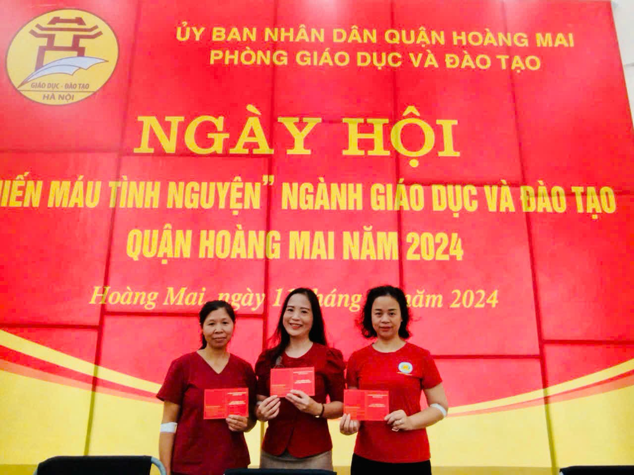 “Ngày hội Hiến máu tình nguyện” năm 2024 của ngành Giáo dục và Đào tạo quận Hoàng Mai.- Ảnh 1.