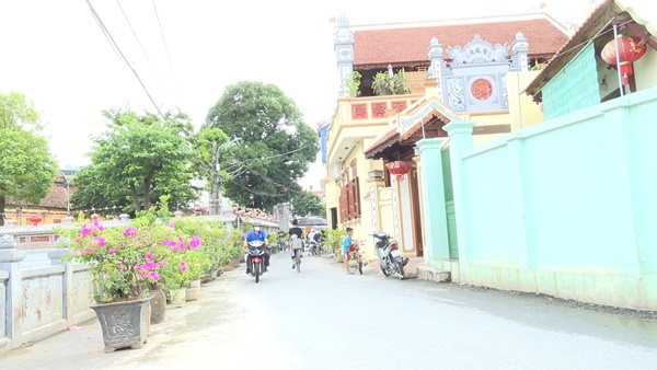 Người trưởng thôn trách nhiệm, nhiệt tình với nhiều đóng góp cho cộng đồng- Ảnh 2.