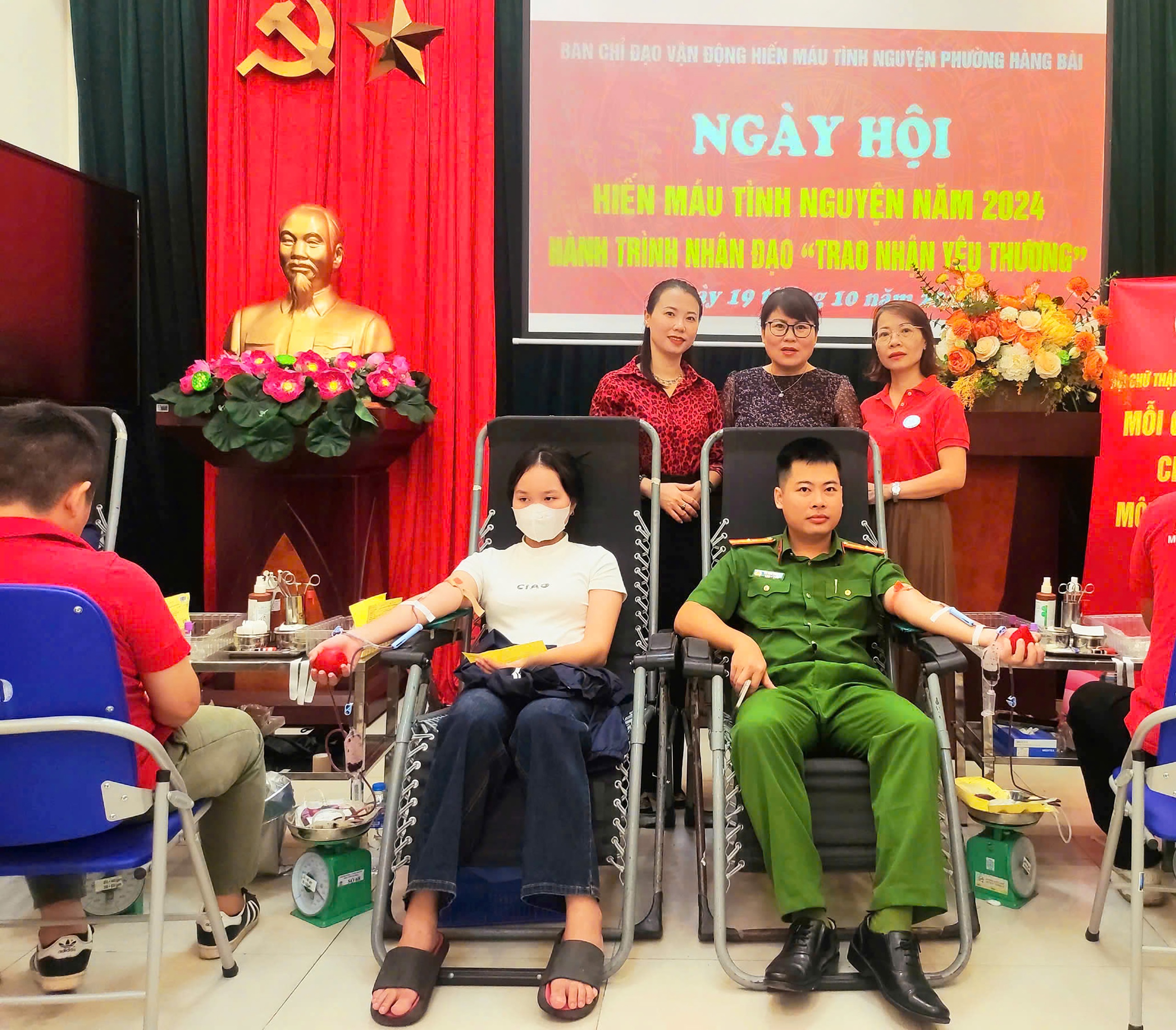 HỘI CHỮ THẬP ĐỎ PHƯỜNG TỔ CHỨC NGÀY HỘI HIẾN MÁU TÌNH NGUYỆN NĂM 2024- Ảnh 11.