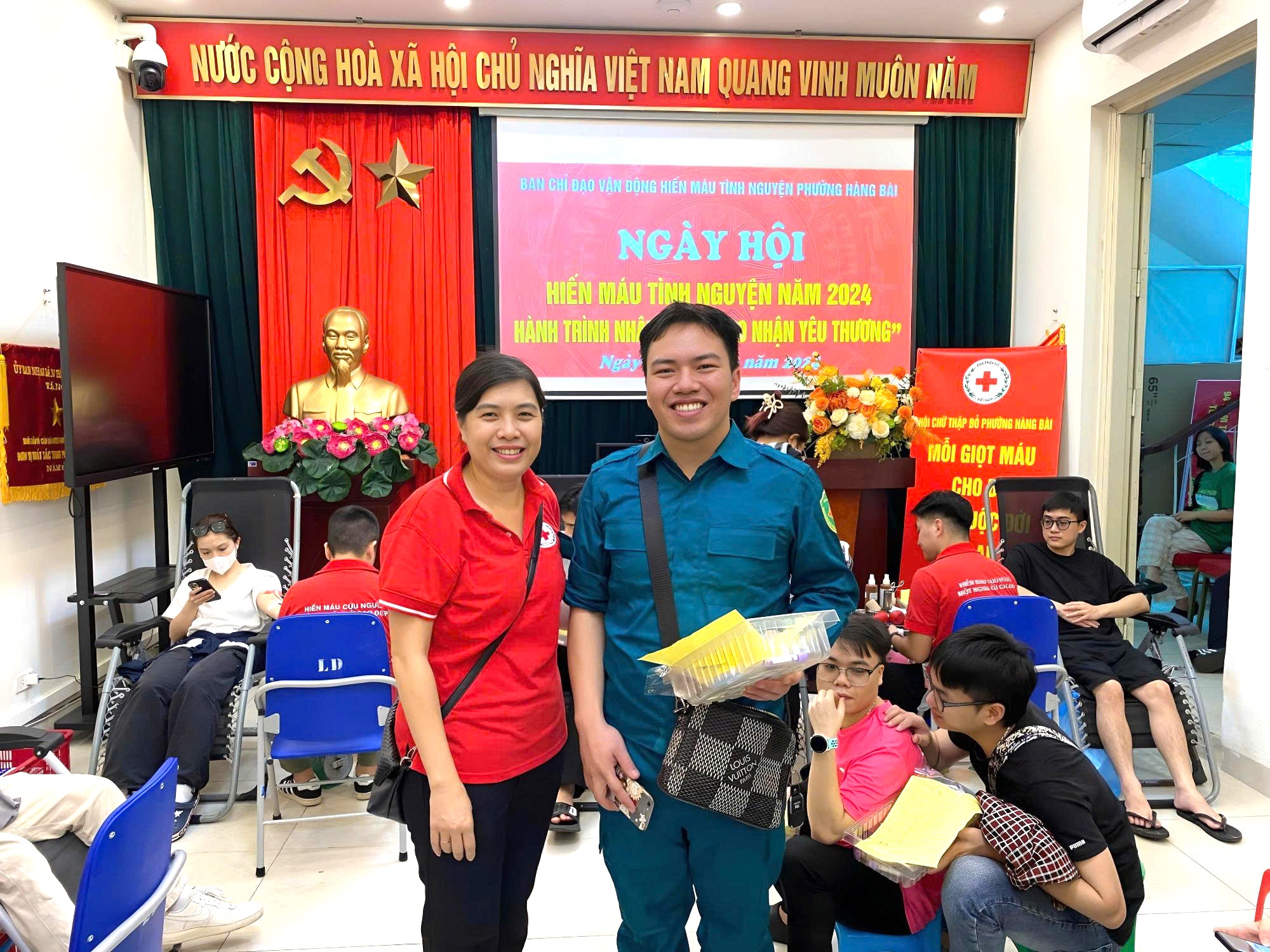 HỘI CHỮ THẬP ĐỎ PHƯỜNG TỔ CHỨC NGÀY HỘI HIẾN MÁU TÌNH NGUYỆN NĂM 2024- Ảnh 13.