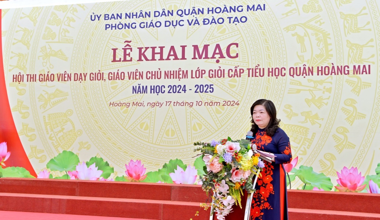 Phòng Giáo dục và Đào tạo quận Hoàng Mai tổ chức Lễ Khai mạc Hội thi giáo viên dạy giỏi, giáo viên chủ nhiệm lớp giỏi cấp Tiểu học năm học 2024 - 2025.- Ảnh 2.