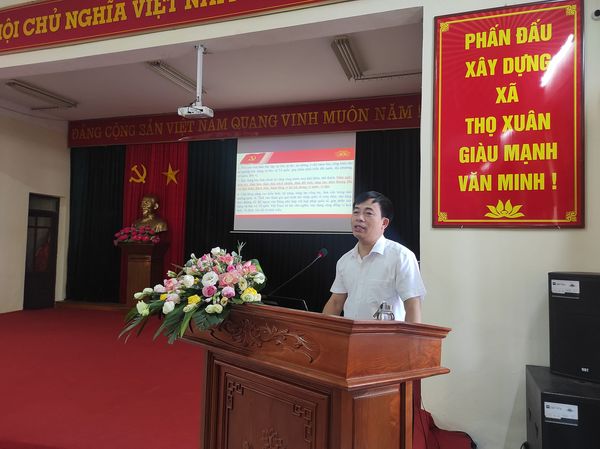 Thọ Xuân tổ chức hội nghị quán triệt Quy định số 144; Chỉ thị 35 của Bộ Chính trị; các Kế hoạch của Thành ủy, Huyện ủy và của Đảng ủy- Ảnh 2.