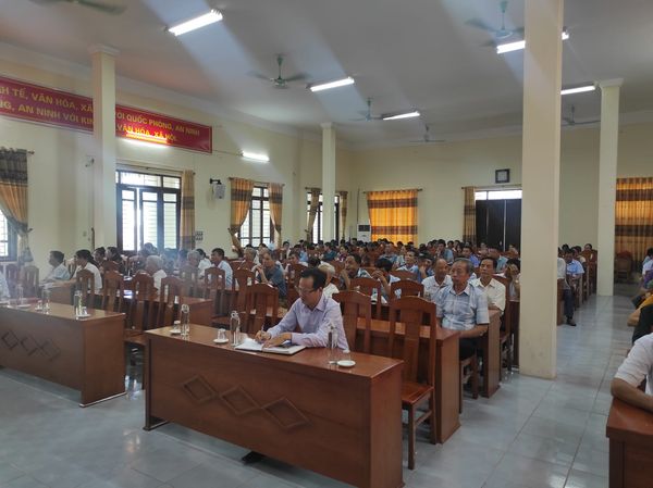 Thọ Xuân tổ chức hội nghị quán triệt Quy định số 144; Chỉ thị 35 của Bộ Chính trị; các Kế hoạch của Thành ủy, Huyện ủy và của Đảng ủy- Ảnh 4.