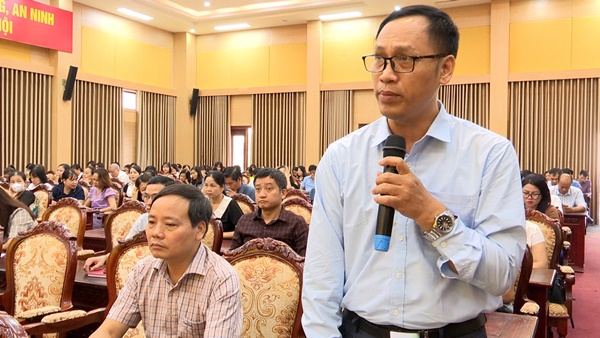 Hội nghị đối thoại thoại giữa Chủ tịch UBND huyện Hoài Đức với công nhân, viên chức, người lao động và doanh nghiệp trên địa bàn năm 2024- Ảnh 5.