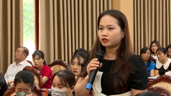 Hội nghị đối thoại thoại giữa Chủ tịch UBND huyện Hoài Đức với công nhân, viên chức, người lao động và doanh nghiệp trên địa bàn năm 2024- Ảnh 6.