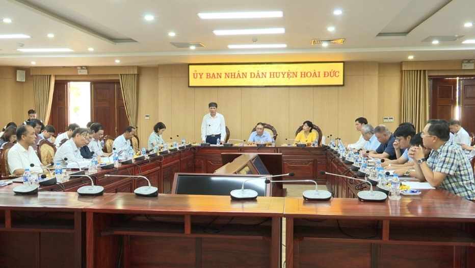 UBND huyện Hoài Đức tổ chức Hội thảo báo cáo phương án di dời di tích Gói thầu "Khai quật di dời di chỉ khảo cổ Vườn Chuối thuộc phạm vi dự án xây dựng tuyến đường vành đai 3.5, huyện Hoài Đức- Ảnh 1.