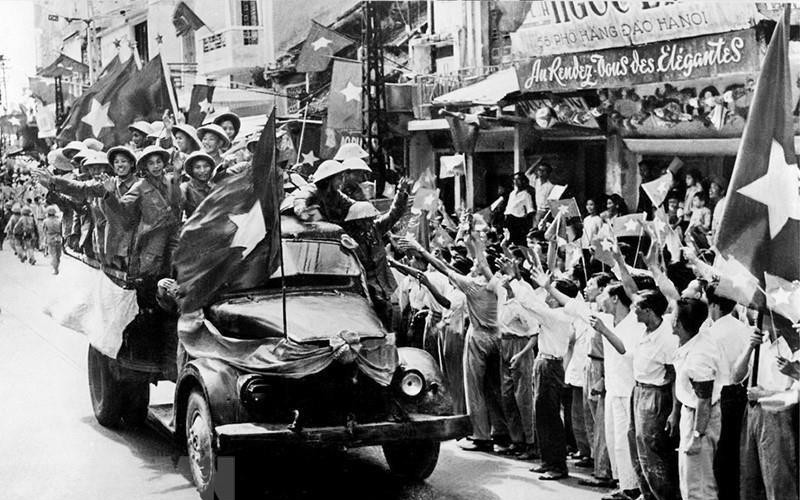 Những hình ảnh tư liệu về Ngày Giải phóng Thủ đô 10/10/1954
