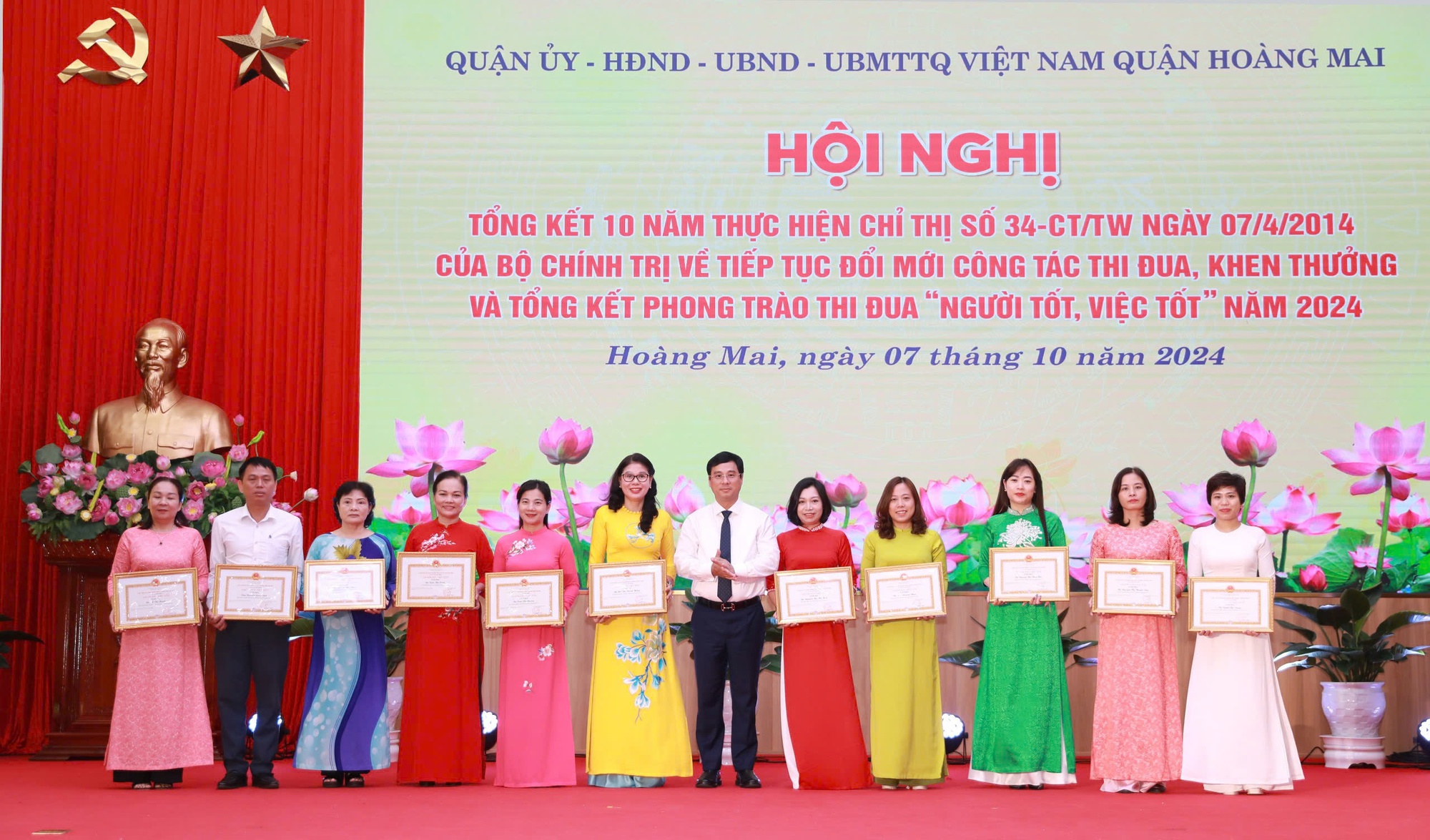 http://hoangmai.hanoi.gov.vn/documents/289440/0/z5904463632101_452839bfd16664ae9449785286e5209b.jpg/670274f7-bc31-4b71-a3b6-3c89f16fd266?t=1728274753000