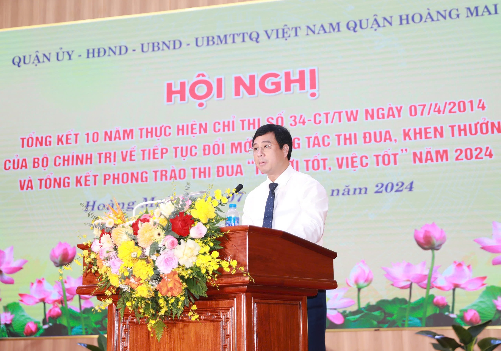 http://hoangmai.hanoi.gov.vn/documents/289440/0/z5904462947899_5a92d57e3faedf5040ad12b09f5467c1.jpg/2a59b339-2c6b-4084-99c8-28f0e4b32013?t=1728274690000