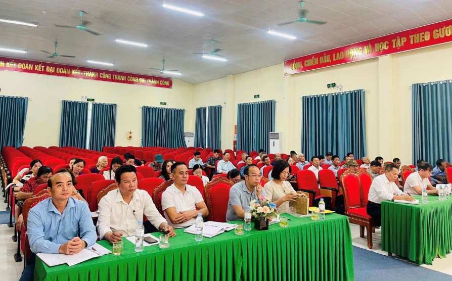 Chùm tin: Các tổ Đại biểu HĐND huyện tiếp xúc cử tri tại các xã, thị trấn trước kỳ họp thứ 15 HĐND huyện- Ảnh 1.