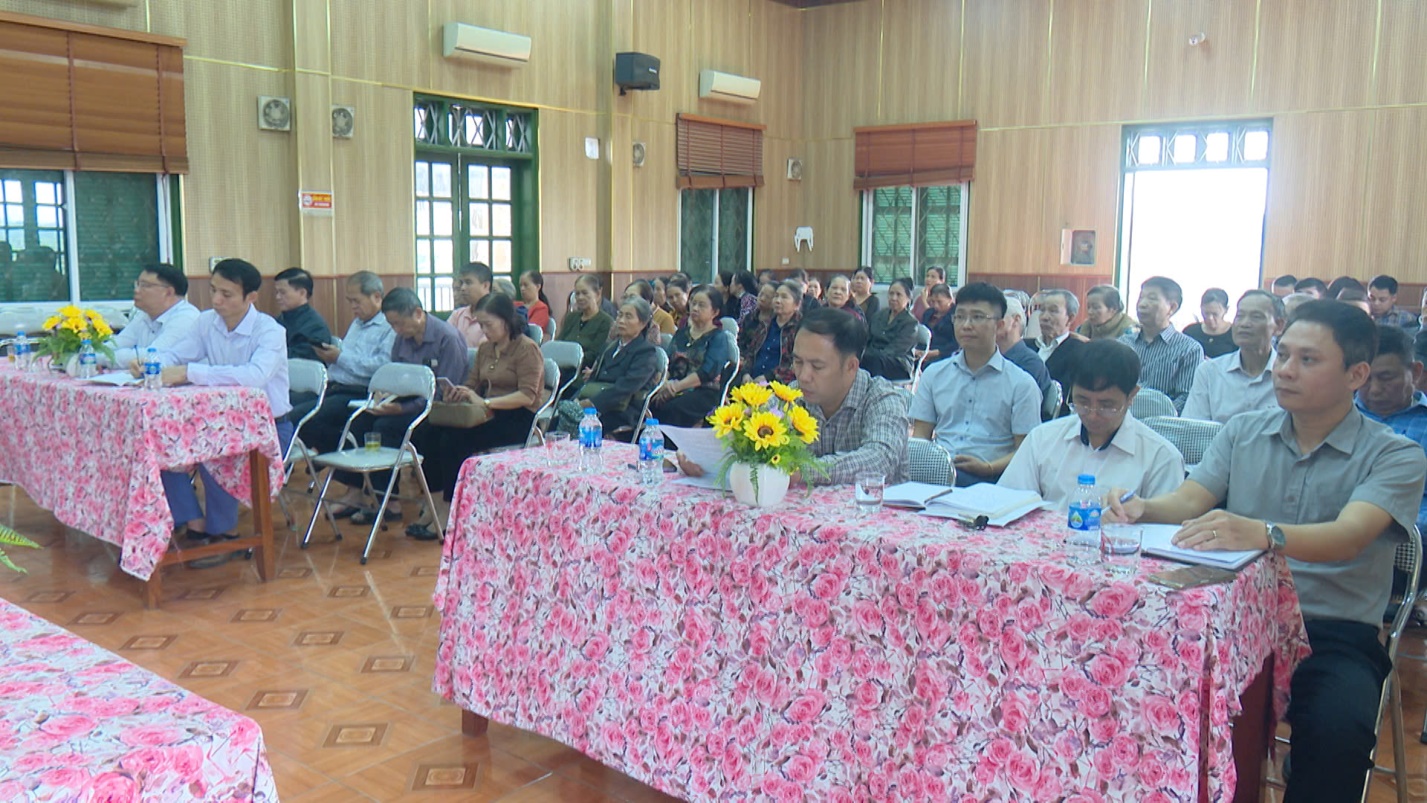 Chùm tin: Các tổ Đại biểu HĐND huyện tiếp xúc cử tri tại các xã, thị trấn trước kỳ họp thứ 15 HĐND huyện- Ảnh 38.