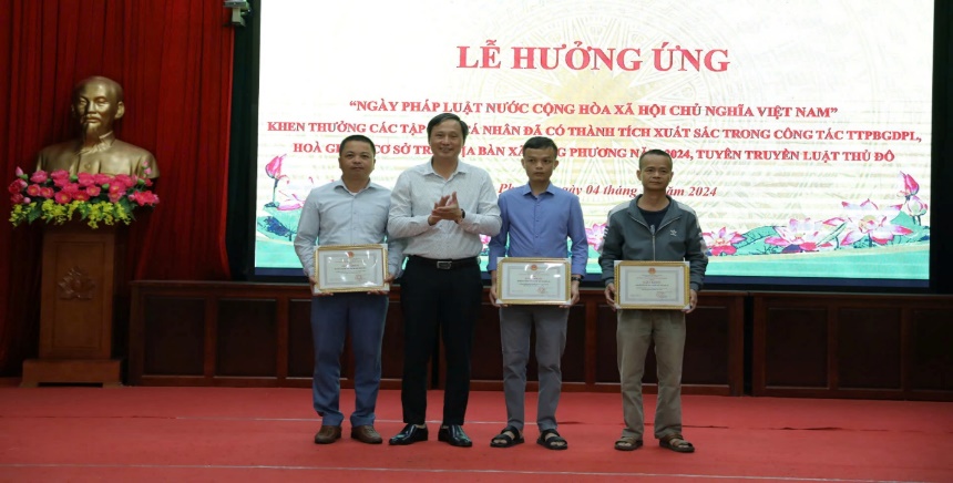 Song Phương tổ chức Lễ hưởng ứng “Ngày pháp luật nước Cộng hoà xã hội Chủ nghĩa Việt Nam”- Ảnh 3.