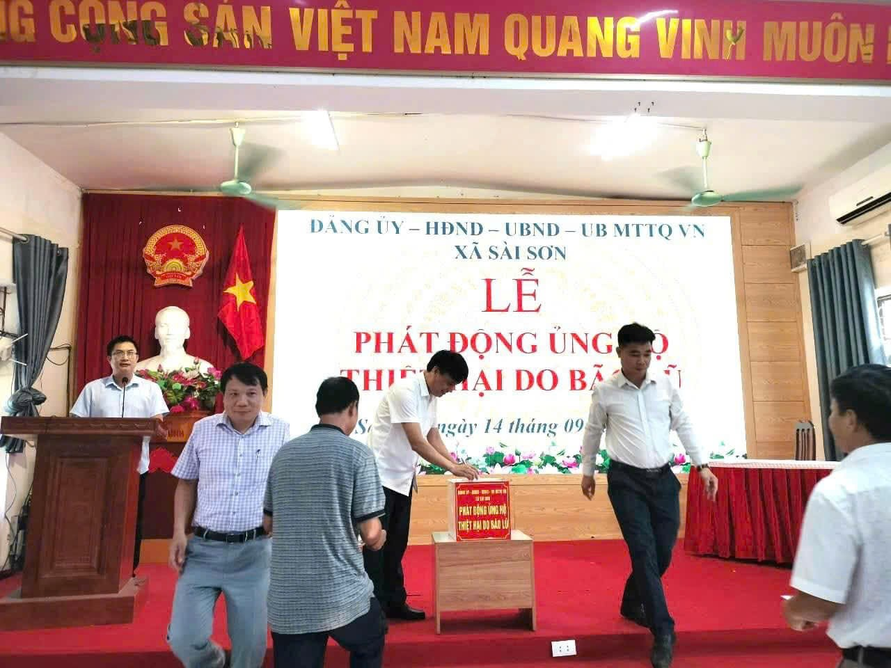 ĐẢNG ỦY - HĐND - UBND - UBMTTQ VIỆT NAM XÃ SÀI SƠN - KÊU GỌI ỦNG HỘ CÁC TỈNH BỊ THIỆT HẠI DO BÃO LŨ GÂY RA NĂM 2024- Ảnh 4.