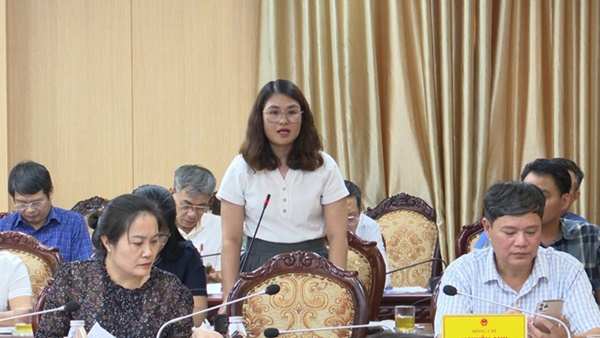 Thường trực HĐND huyện giám sát công tác quản lý, xử lý vi phạm đất đai trên địa bàn- Ảnh 8.