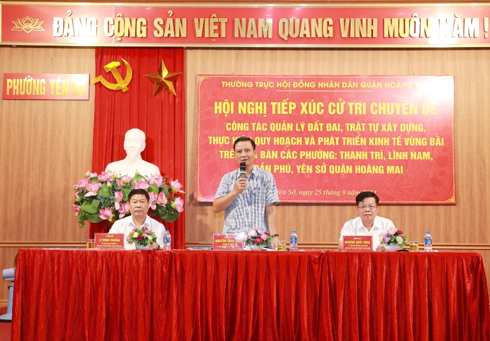 Thường trực HĐND quận Hoàng Mai tiếp xúc cử tri chuyên đề về “Công tác quản lý đất đai, trật tự xây dựng, thực hiện quy hoạch và phát triển kinh tế vùng bãi trên địa bàn các phường: Thanh Trì, Lĩnh Nam, Trần Phú, Yên Sở quận Hoàng Mai”- Ảnh 1.