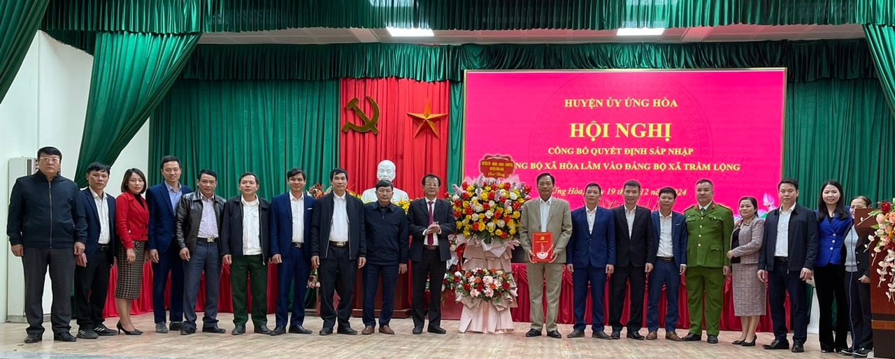 Ứng Hoà: Các đơn vị hành chính mới chính thức đi vào hoạt động từ ngày 01/01/2025- Ảnh 6.