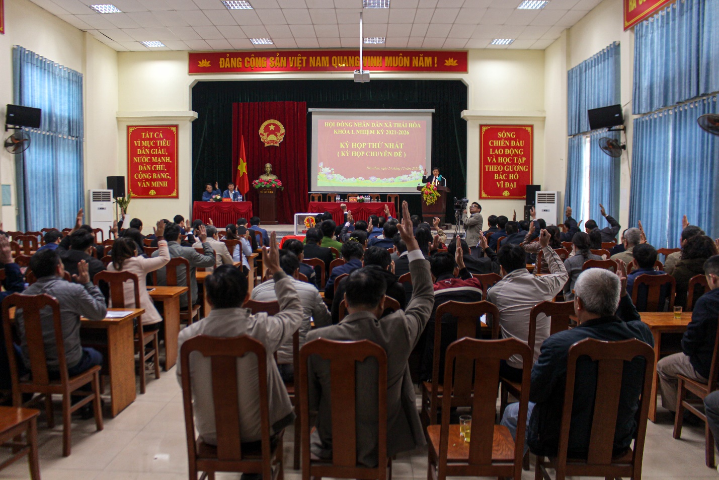 Ứng Hoà: Các đơn vị hành chính mới chính thức đi vào hoạt động từ ngày 01/01/2025- Ảnh 7.