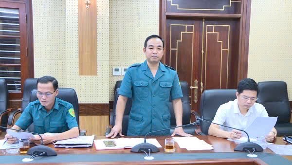 Hội đồng NVQS xã Phúc Thọ nghe báo cáo công tác tuyển chọn, gọi công dân nhập ngũ và thực hiện nghĩa vụ tham gia CAND năm 2026- Ảnh 2.