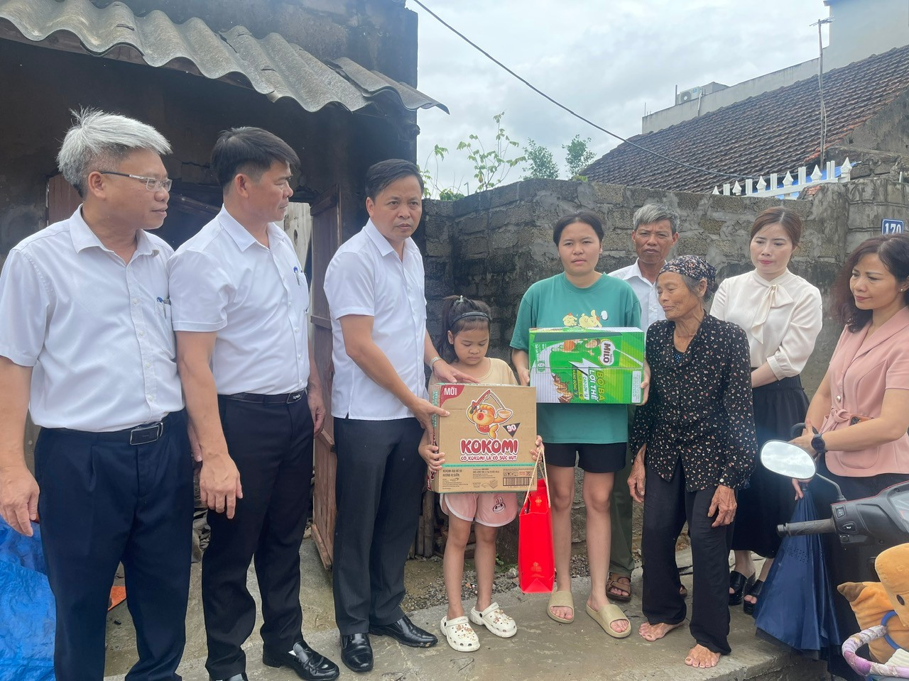 Hồng Sơn chủ động ứng phó với thiên tai do ảnh hưởng cơn bão số 9 và số 10 trên địa bàn- Ảnh 1.