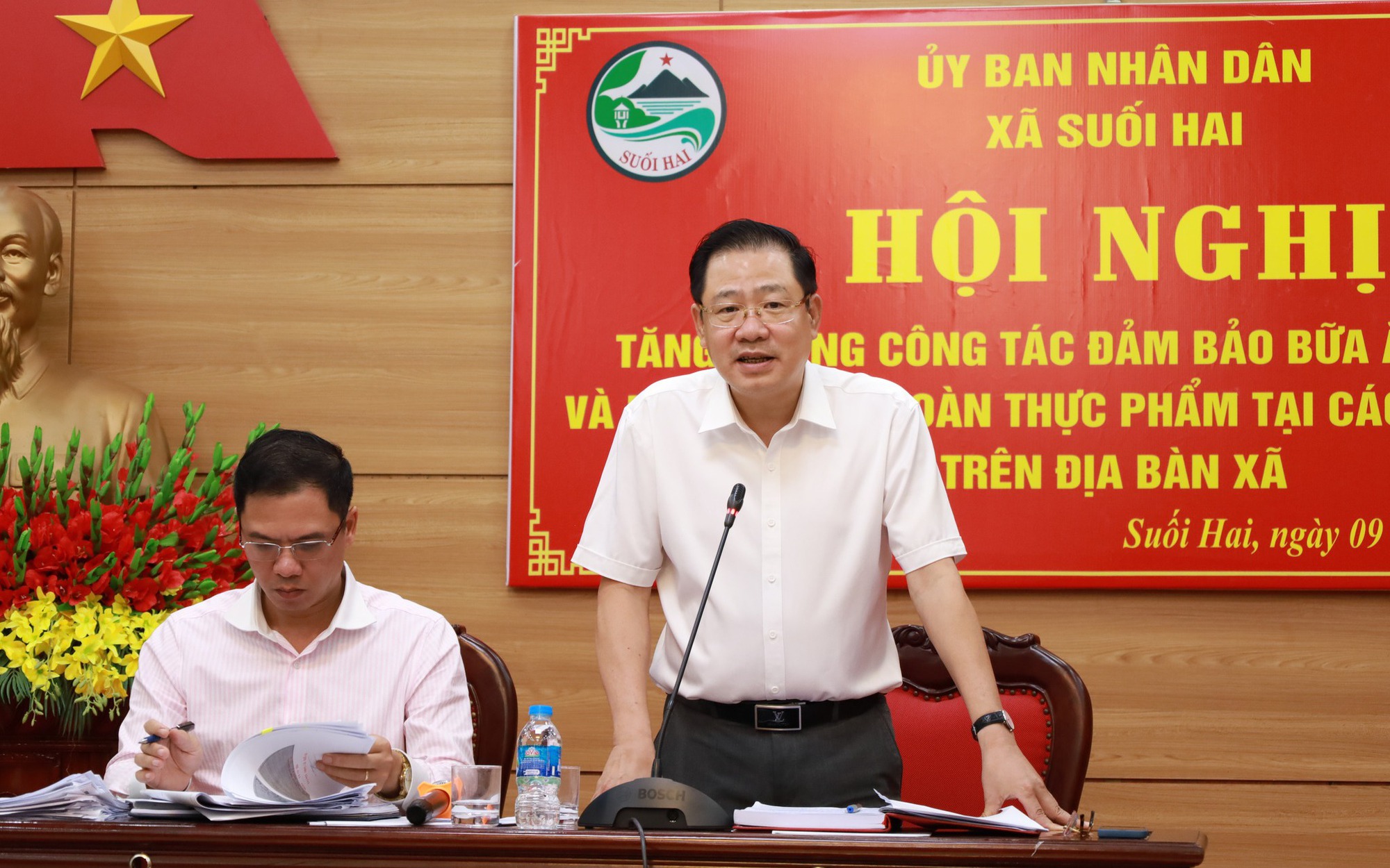 Xã Suối Hai tổ chức hội nghị quán triệt công tác đảm bảo an toàn thực phẩm năm 2025