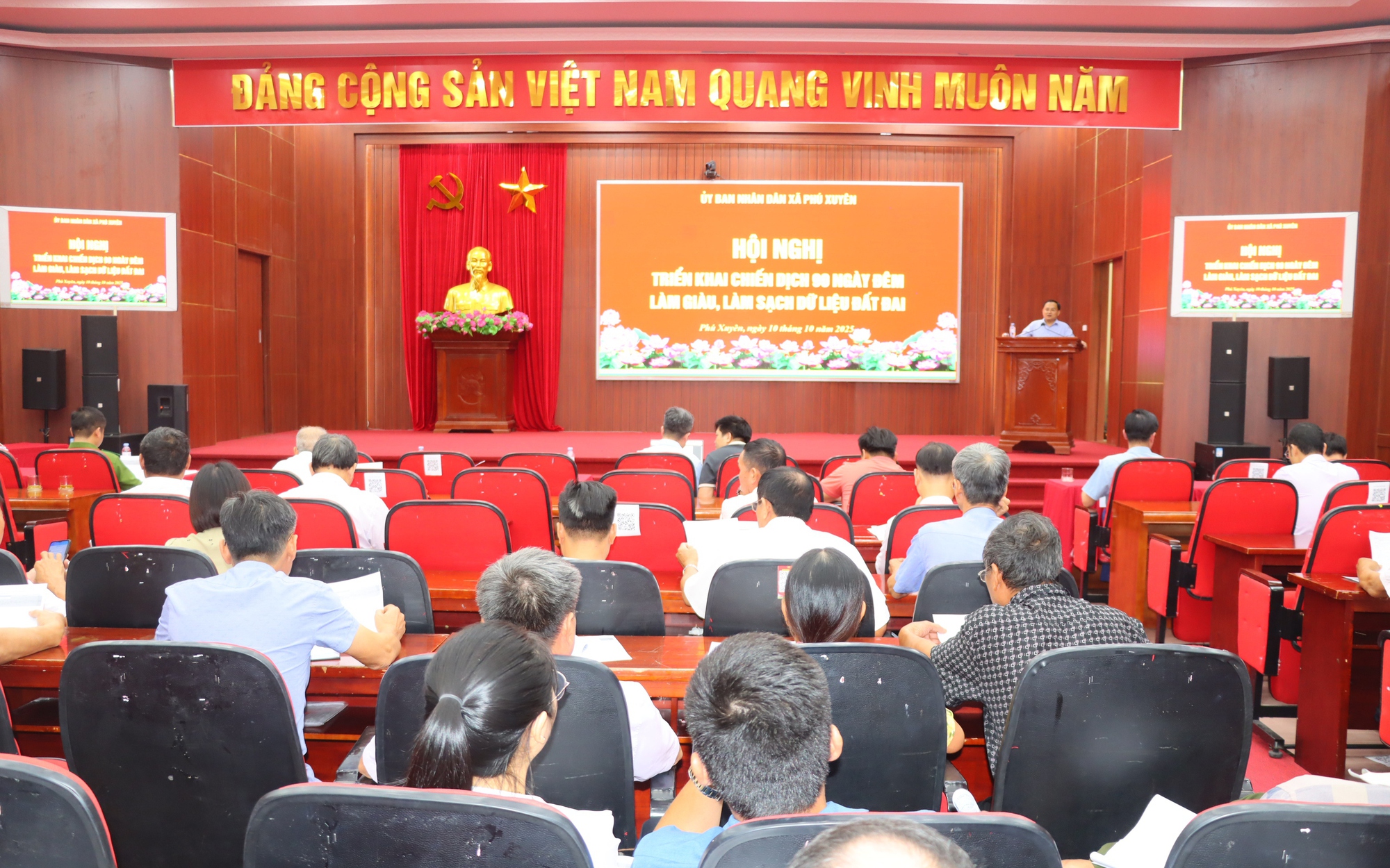 Hội nghị triển khai chiến dịch 90 ngày đêm làm giàu, làm sạch dữ liệu đất đai