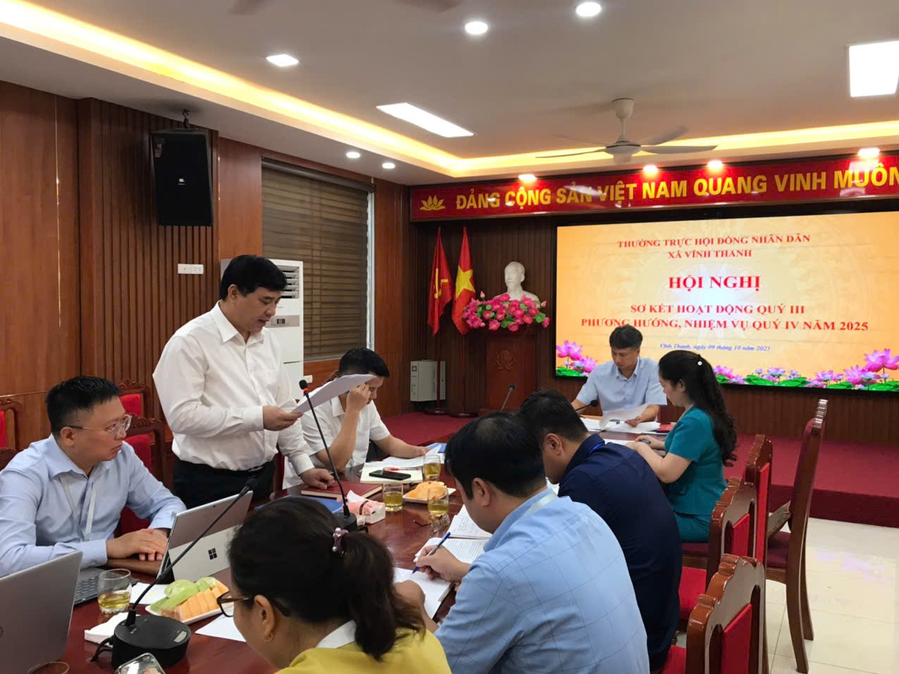 Thường trực Hội đồng nhân dân xã Vĩnh Thanh tổ chức sơ kết hoạt động quý III và Triển khai phương hướng nhiệm vụ quý IV năm 2025- Ảnh 6.