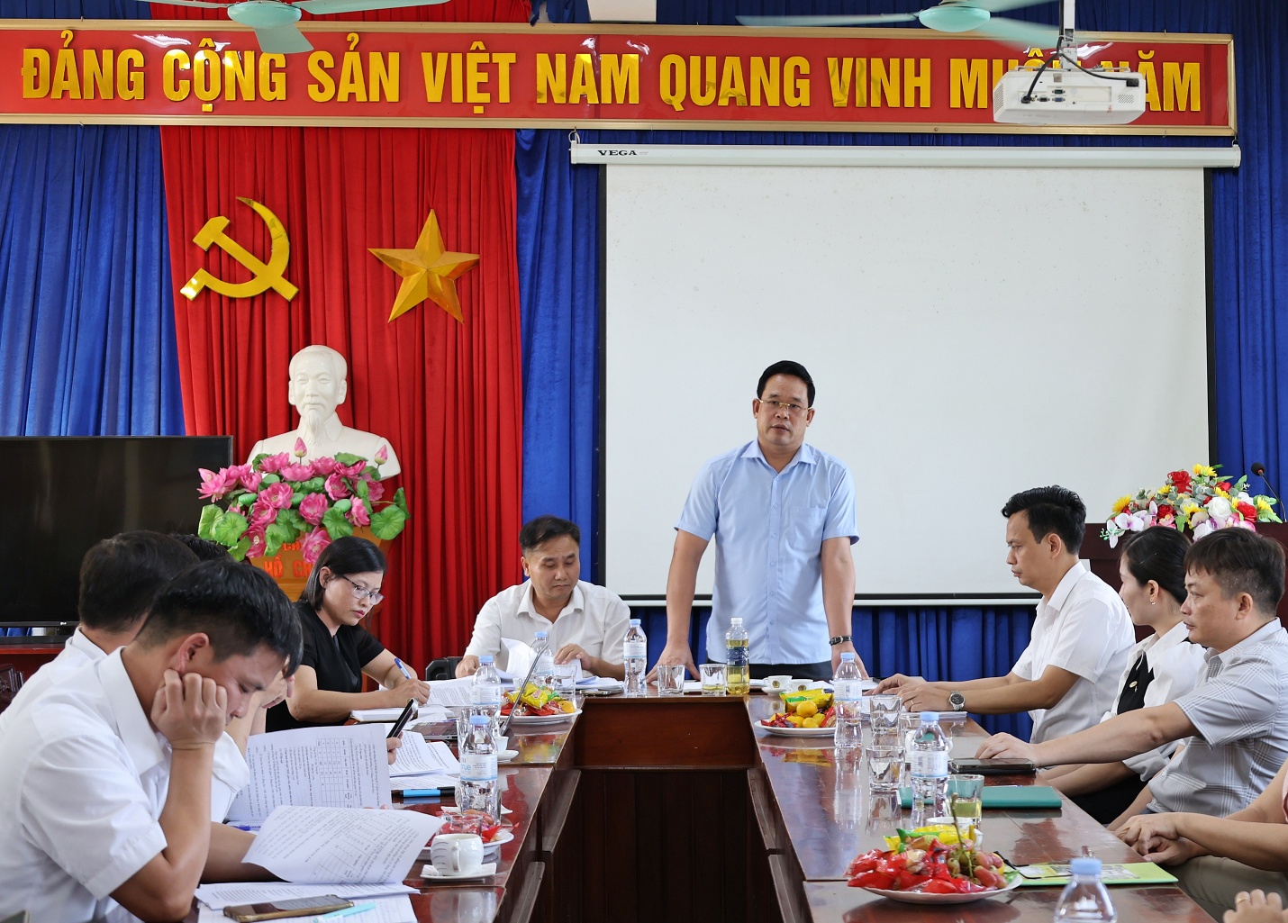 Ban Kinh tế - Ngân sách HĐND xã giám sát việc chấp hành pháp luật trong công tác tổ chức thực hiện thu và sử dụng các khoản thu tại trường THCS Thủy Xuân Tiên- Ảnh 1.