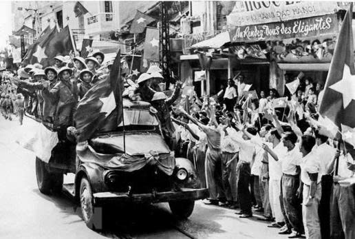 BÀI TUYÊN TRUYỀN NHÂN KỶ NIỆM 71 NĂM NGÀY GIẢI PHÓNG THỦ ĐÔ (10/10/1954 – 10/10/2025)- Ảnh 1.