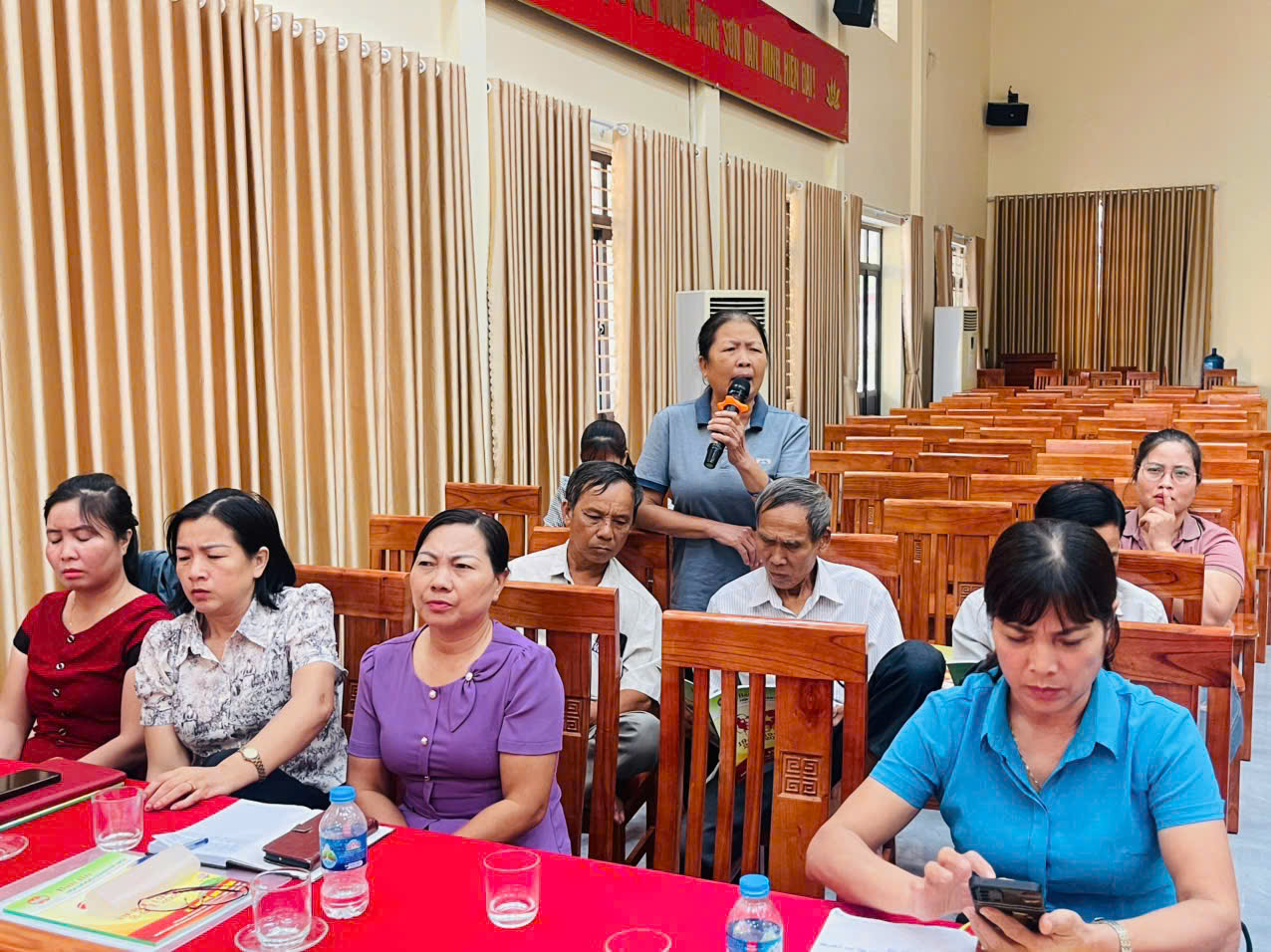 Hội nông dân xã Hồng Sơn đánh giá kết quả hoạt động Quý III và triển khai các hoạt động kỷ niệm 95 năm ngày thành lập Hội Nông dân- Ảnh 5.