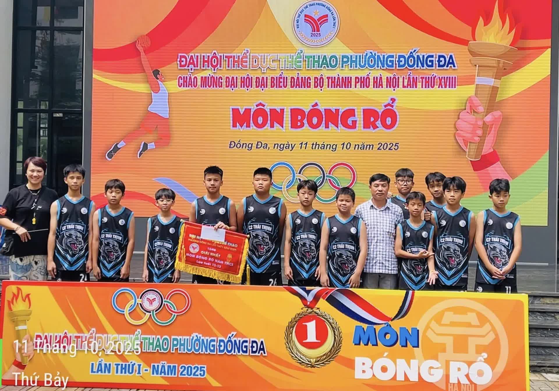 Sôi nổi giải thể thao học sinh phường Đống Đa năm học 2025–2026- Ảnh 3.