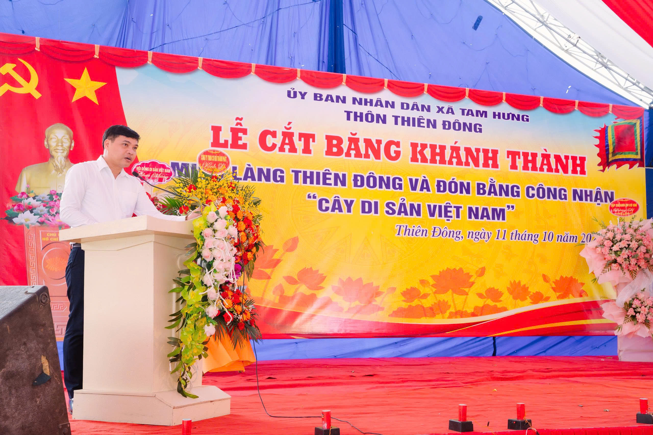 LỄ KHÁNH THÀNH MIẾU THIÊN ĐÔNG VÀ ĐÓN NHẬN CHỨNG NHẬN CÂY DI SẢN VIỆT NAM- Ảnh 4.