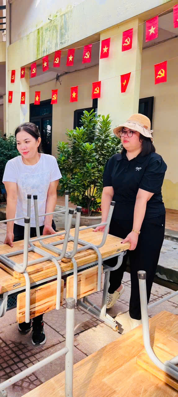 TẤM LÒNG THIÊN LỘC HƯỚNG VỀ MIỀN BẮC: 10 CHUYẾN XE NGHĨA TÌNH CỦA KHỐI GIÁO DỤC CHÍNH THỨC KHỞI HÀNH- Ảnh 39.