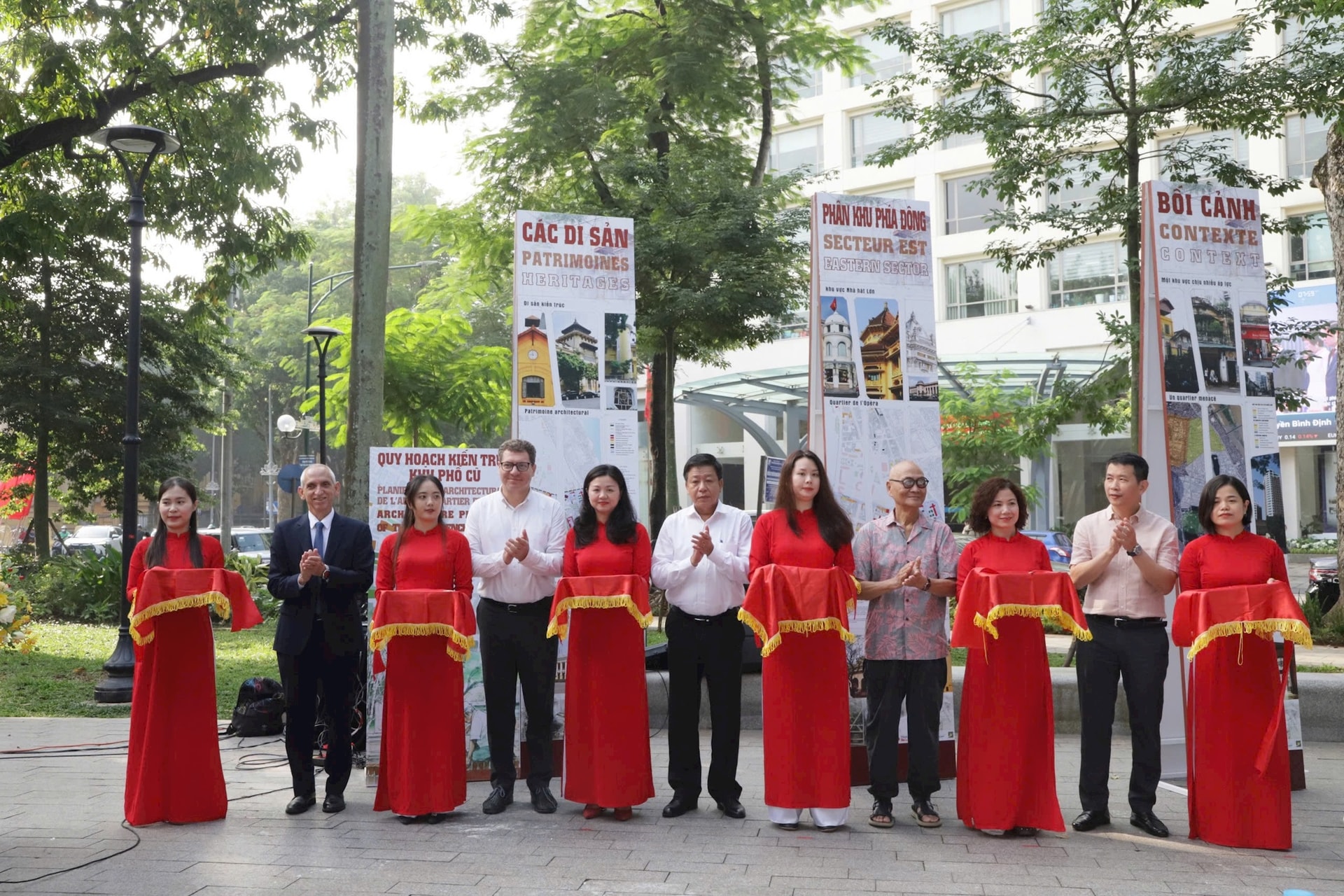 Cửa Nam: Trưng bày quy hoạch kiến trúc khu phố cũ tại vườn hoa Tao Đàn- Ảnh 3.