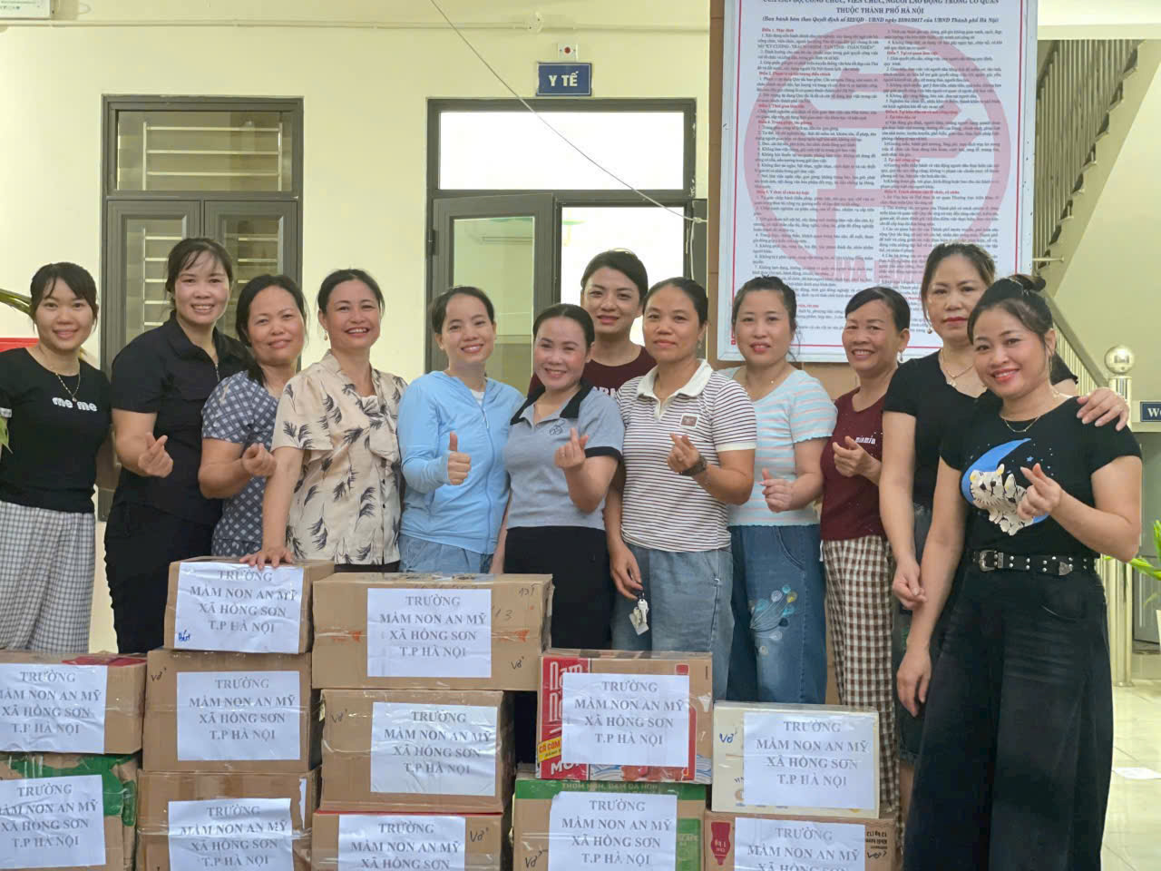 5 tấn nhu yếu phẩm và vật dụng học tập từ ngành Giáo dục xã Hồng Sơn tiếp sức học sinh tỉnh Thái Nguyên- Ảnh 2.