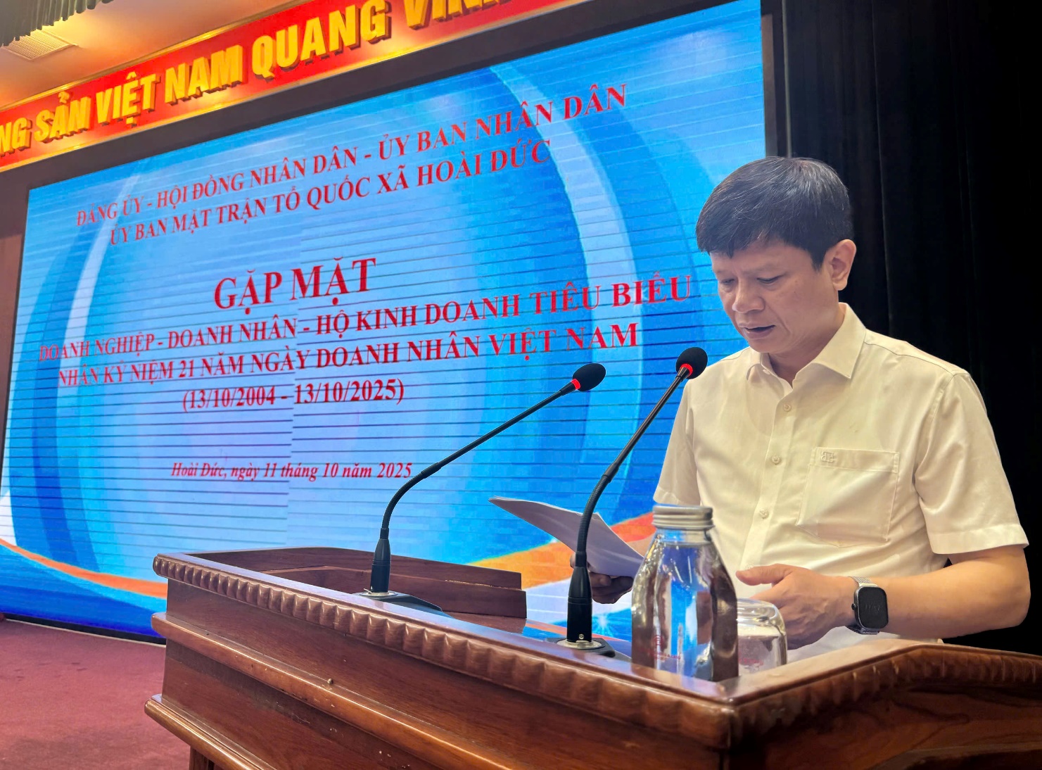 Hoài Đức tổ chức Hội nghị gặp mặt doanh nghiệp, doanh nhân, hộ kinh doanh tiêu biểu nhân kỷ niệm 21 năm ngày Doanh nhân Việt Nam (13/10/2004 – 13/10/2025)- Ảnh 4.